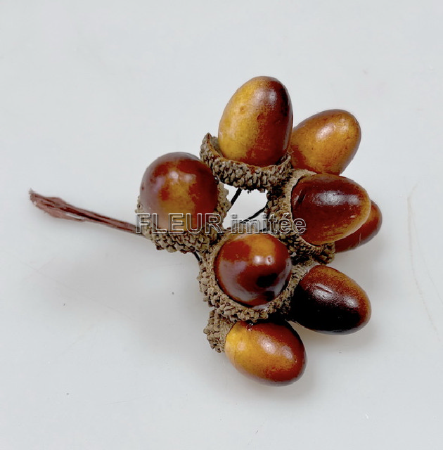 Žaludy S8  12cm  6/48